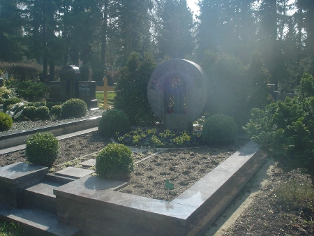 Friedhof_m01